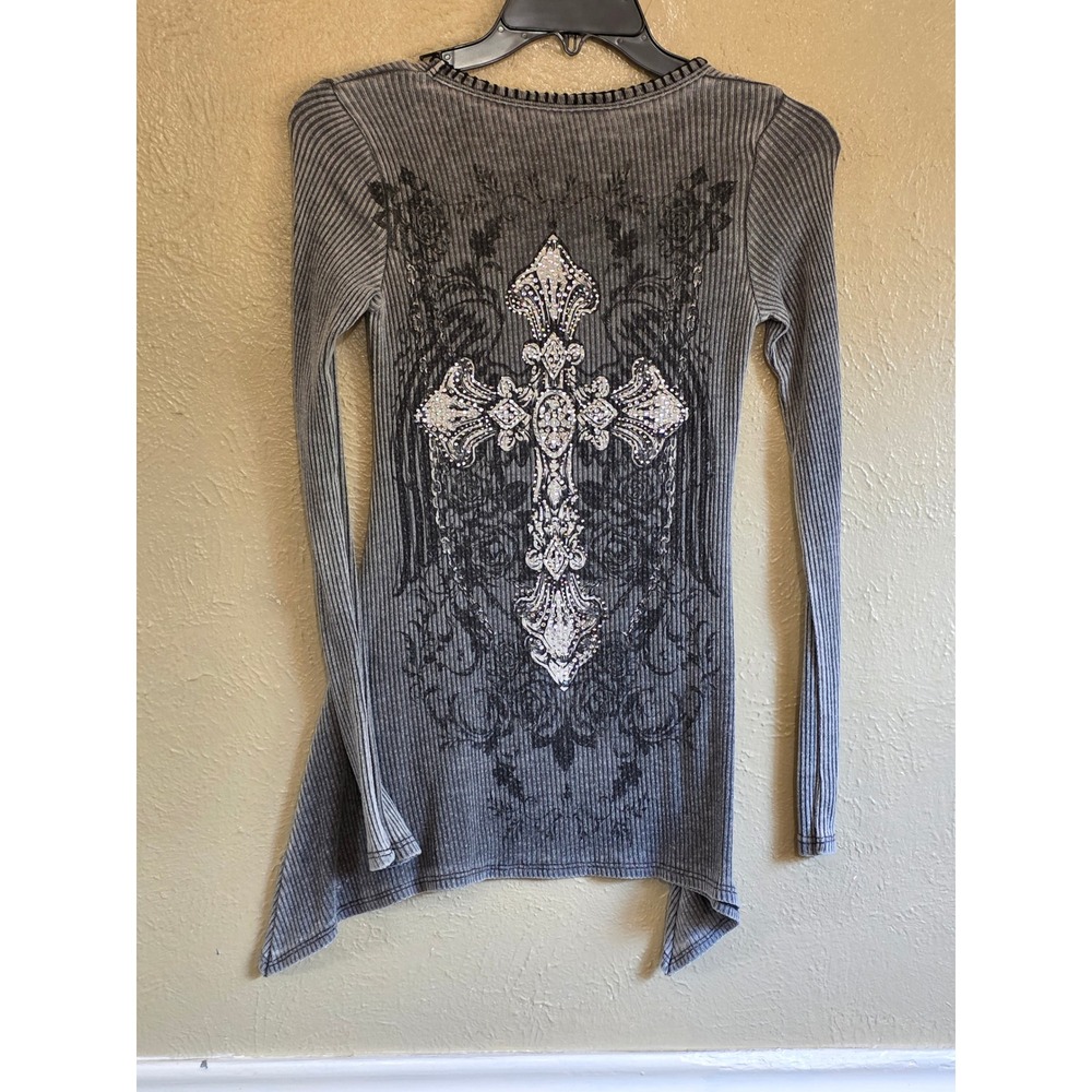 Vocal Grey Mineral Wash Rhinestone Cross Sharkbite Long Sleeve Top Small light - Picture 8 of 9